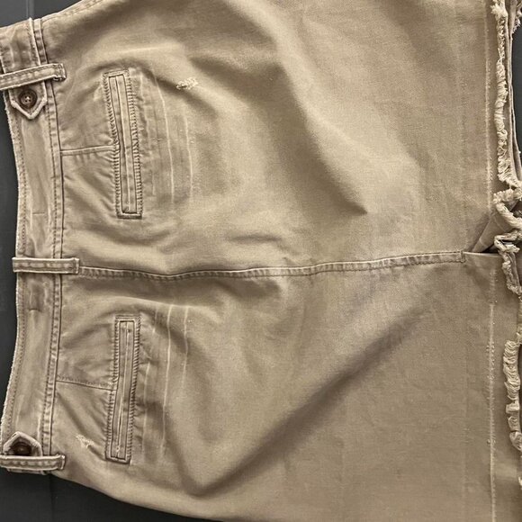 Y2K old navy skirt distressed style size 4 Has back pocket wear not sure if it w - Picture 3 of 5